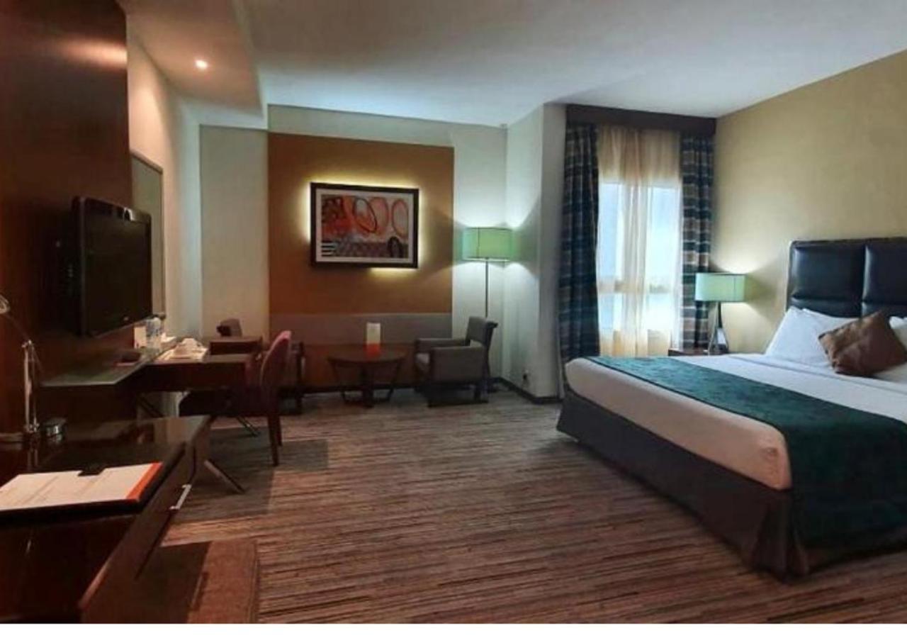 Phoenix Plaza Aparthotel Abu Dhabi