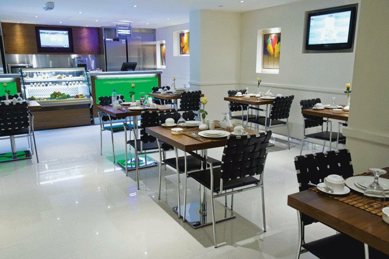 Phoenix Plaza 3* Abu Dhabi