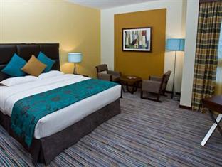 Phoenix Plaza Aparthotel