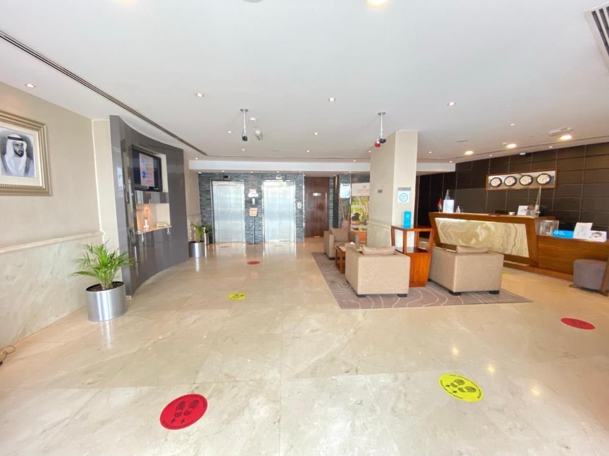 Phoenix Plaza Aparthotel 3*