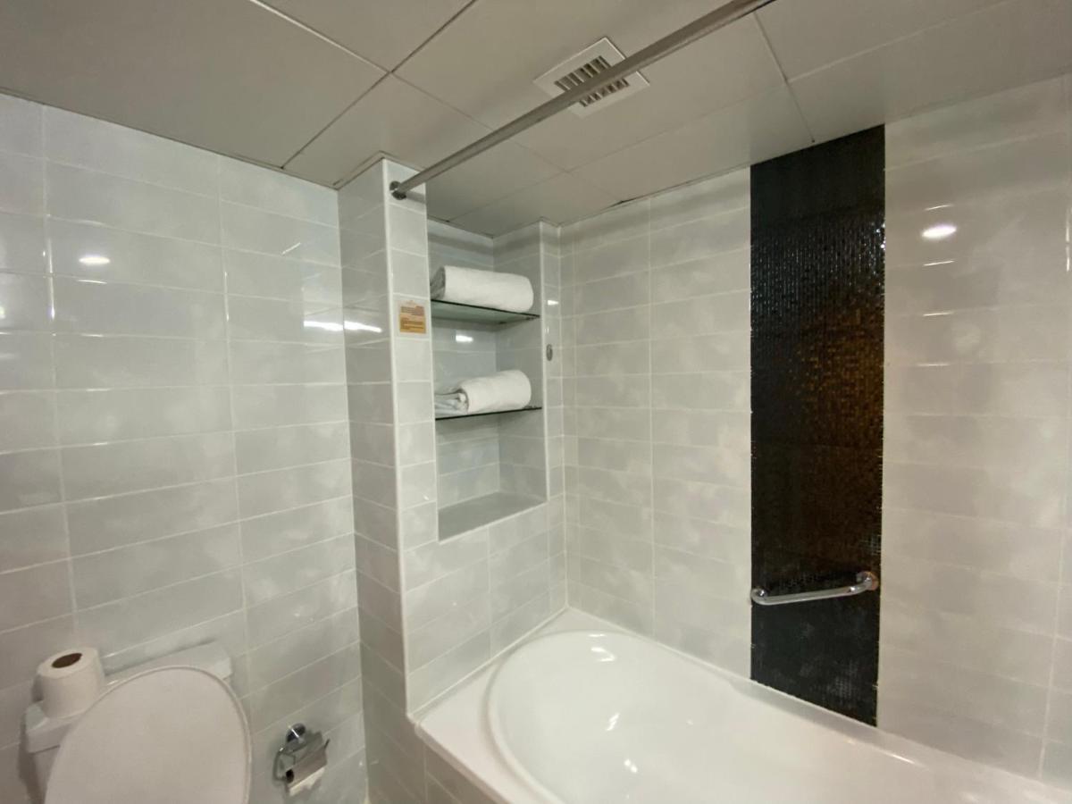 Phoenix Plaza Aparthotel 3*