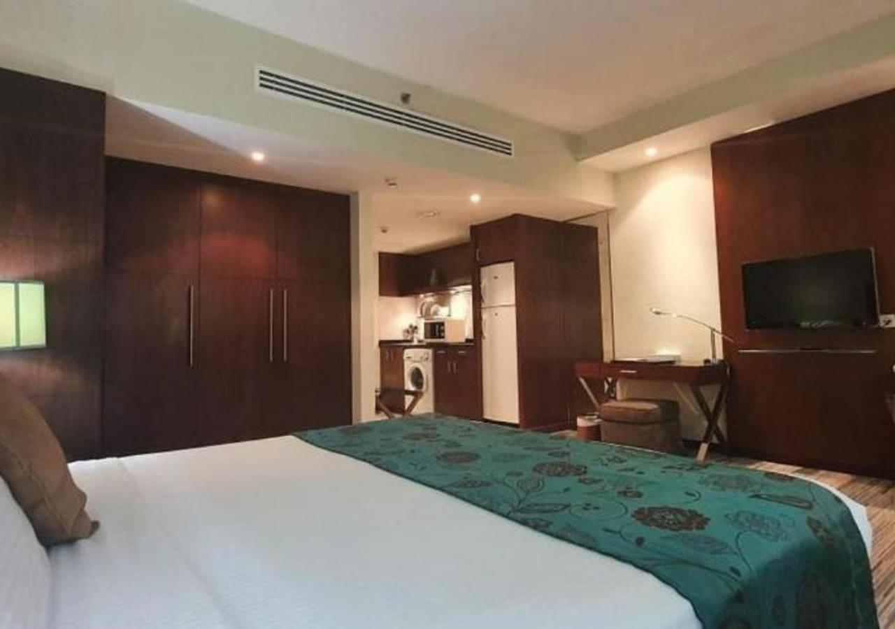 Aparthotel Phoenix Plaza